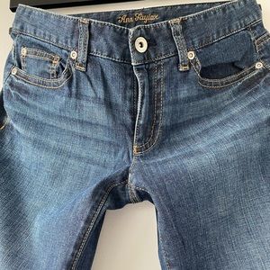 Ann Taylor cropped jeans size 2